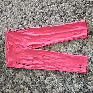 Under Armour Crops